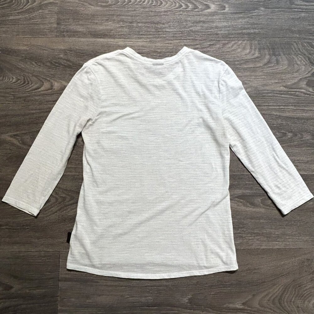 Patagonia Small Mainstay 3/4 Sleeve Top White Blue Stripe Outdoors Hiking Casual - Picture 2 of 9